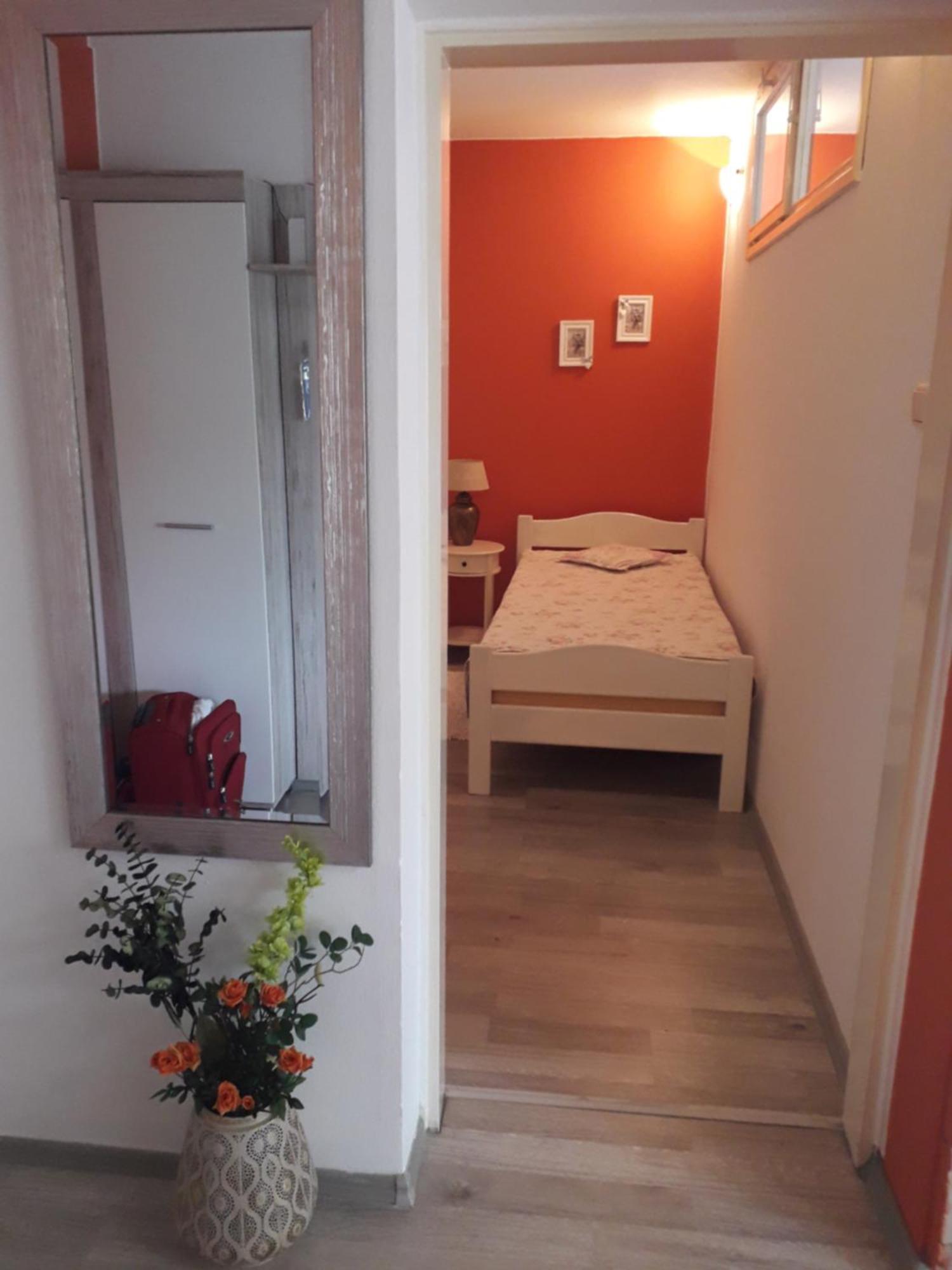 Apartman Drenovac Слуни Экстерьер фото